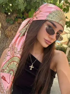 Luxury Vintage Court Style All Over Print Bandana, Fashionable Versatile Headscarf, Commute Travel Atmosphere Decorative Scarf, Hijab Option Square Handkerchief