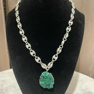 PHOEBE’S  Raw Malachite Pendant | Silver Coffee Bean Chain