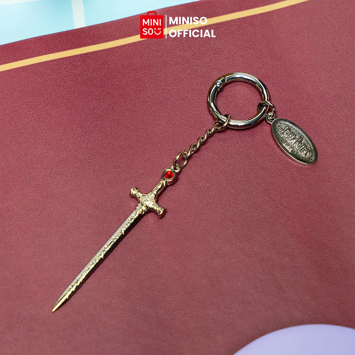 Miniso × Harry Potter Wizarding World Durable Metal Gryffindor Sword-Shape Keychain Bag Charm, Gift Ideas for Teenagers, Suitable for Car Rearview Mirrors, Lightweight, Birthday, Fashion Keychain, Keychain Decor