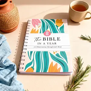 A one-year Bible 52-week The Bible in a Year journal withcute floral spiral notebook for daily scripture reading andnotes. Use this beautiful and easy-to-use tracker to planyour bible study each week,A holiday gift,summervibes