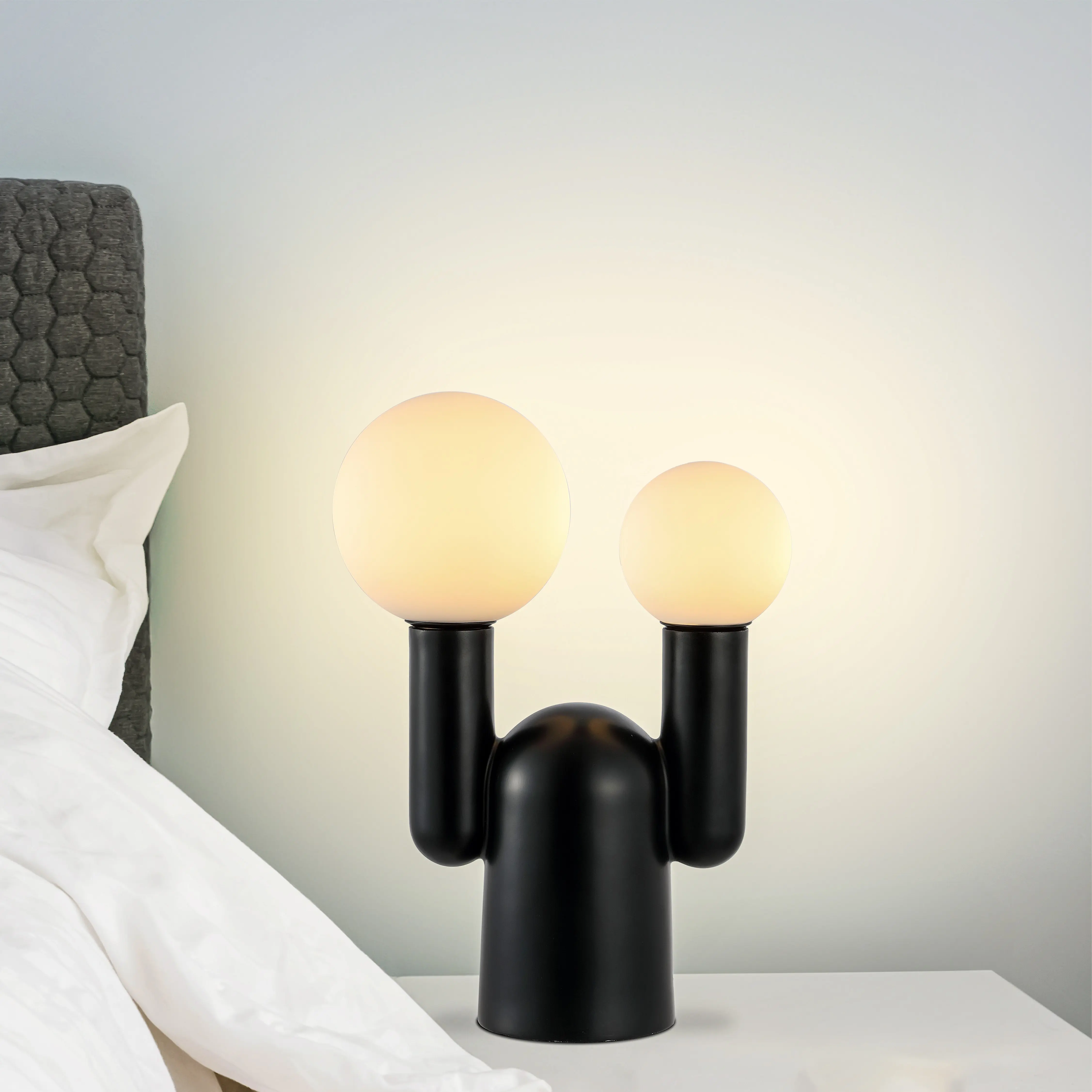JONATHAN Y Leif Modern Mid-Century Nordic Cactus LED Table Lamp - Resin-Iron-Frosted Glass, Scandinavian Style Home Decor Light, 25w/9w/5w Fit, 2-Bulb Brightness, 2-Light Ambience for Bedroom, Living Room, Foyer