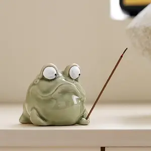 1pc Creative Ceramic Frog Incense Holder - Whimsical Frog Design Mini Incense Stand for Tea Ceremony, Home Decor, No Battery Needed, Unique Home Fragrance Display, Frog Decor, Playful Design, Handcrafted Look, Aromatic Scent