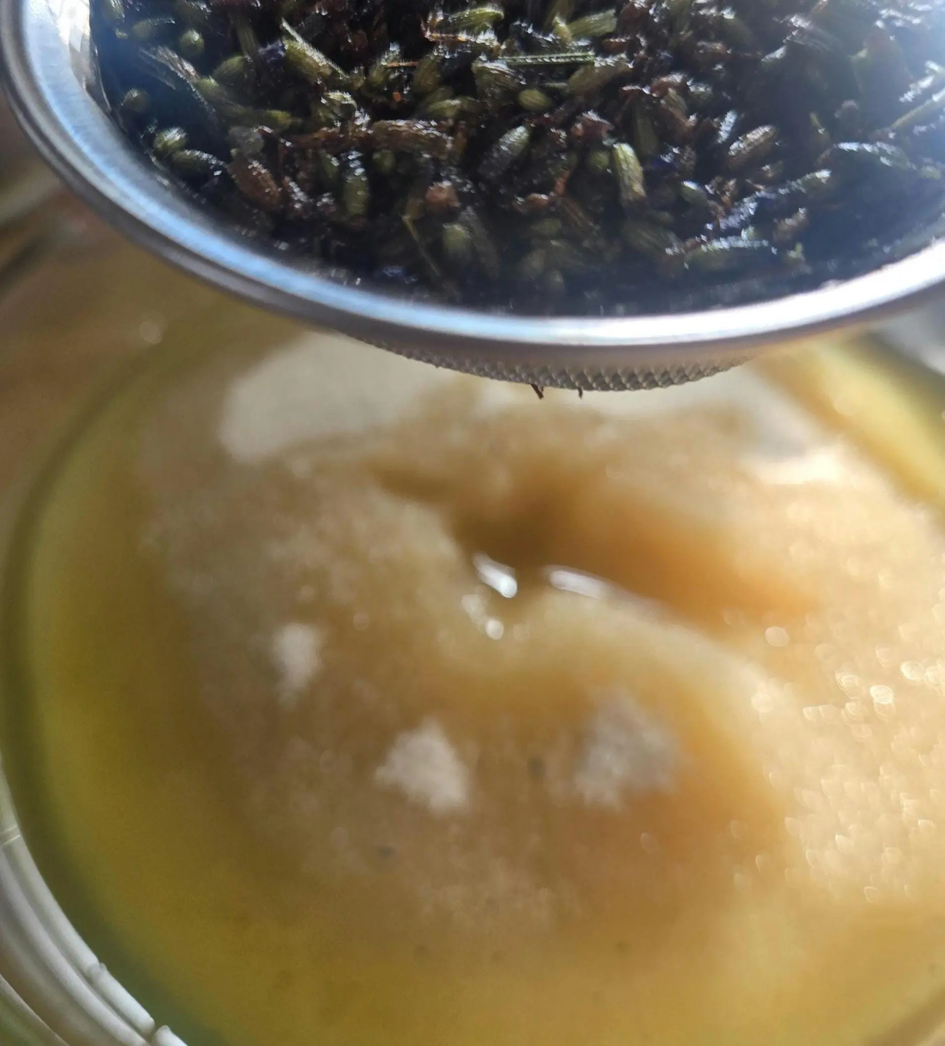Lavender Calendula Sugar Scrub – Natural Body Exfoliator with Vitamin E