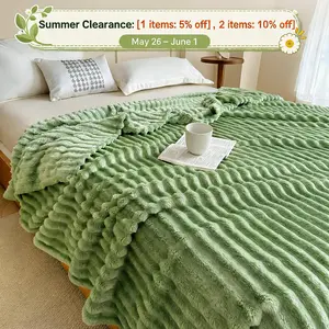 【RaybeeBrandDay】Summer Lightweight Blanket Queen Size - Cozy & Breathable Blankets for Bed,Couch,Travel,Office, Cooling Throw Blankets for Hot Sleepers & Night Sweat,Perfect Gift Ideal,Sage Green