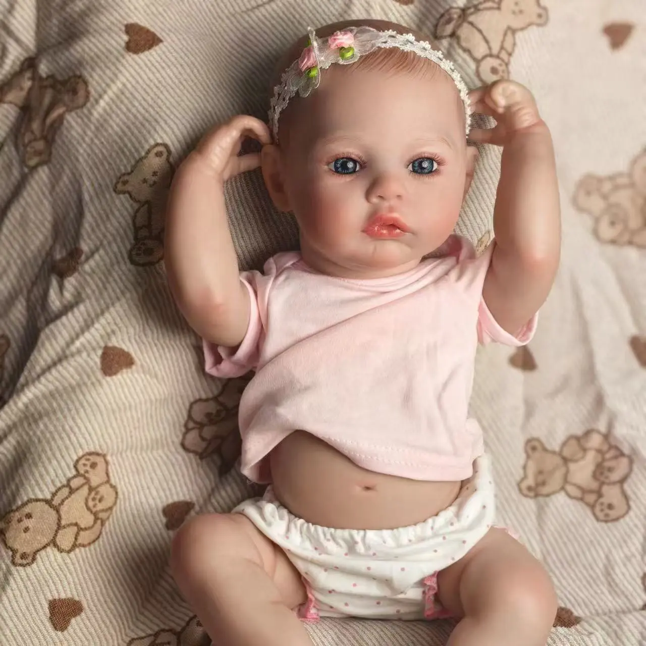 KEIUMI Lifelike Reborn Baby Doll - 20-in Bald Head, Blue Eyes, Soft Vinyl Doll with Accessories, Soft Cuddly Gift for 3+ Kids for Imaginary Play (Birthday, Christmas)