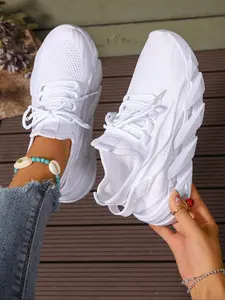 Women's Fashionable Lace Up Low Top Sneakers, 2024 New Style Casual Comfortable Breathable Sports Running Shoes, All-match Basic Shoes for Daily Wear, Sporty Running Shoes, Athletic Running Shoes