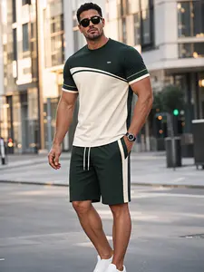 Breathable Gold‑Line Curved Men's Sportswear Set Dark‑Green‑Cream Color‑Block T‑Shirt & Shorts Daily Fitness Casual 2‑Piece