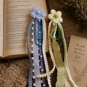 Flower, Ribbon paper clips