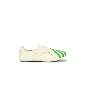 adidas Originals x Pharrell Williams Yoga Vario Sneaker in White & Green