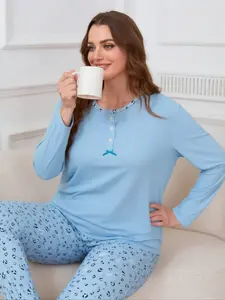 Women's Plus Size Sleepwear Loungewear Set, Leopard Print Bow Collar Button Design, Comfortable Nightwear for Women, Sizes Xl-8xl