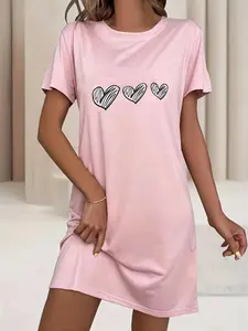 Plus Size Heart Print Round Neck Nightdress, Casual Soft Comfortable Short Sleeve Nightgown for Women, Women's Sleepwear for All Seasons, Soft Sleepwear Loungewear, Sleepwear Dresses
