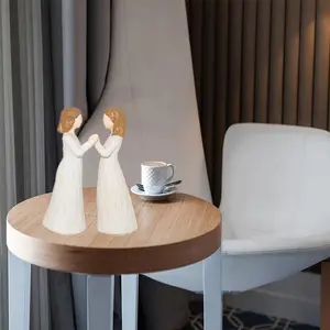 Sisters Design Resin Ornament, 2 Counts/set Warm Sisters Sculpture, Home Decor for Living Room Bedroom, Perfect Decoration for Indoor and Outdoor