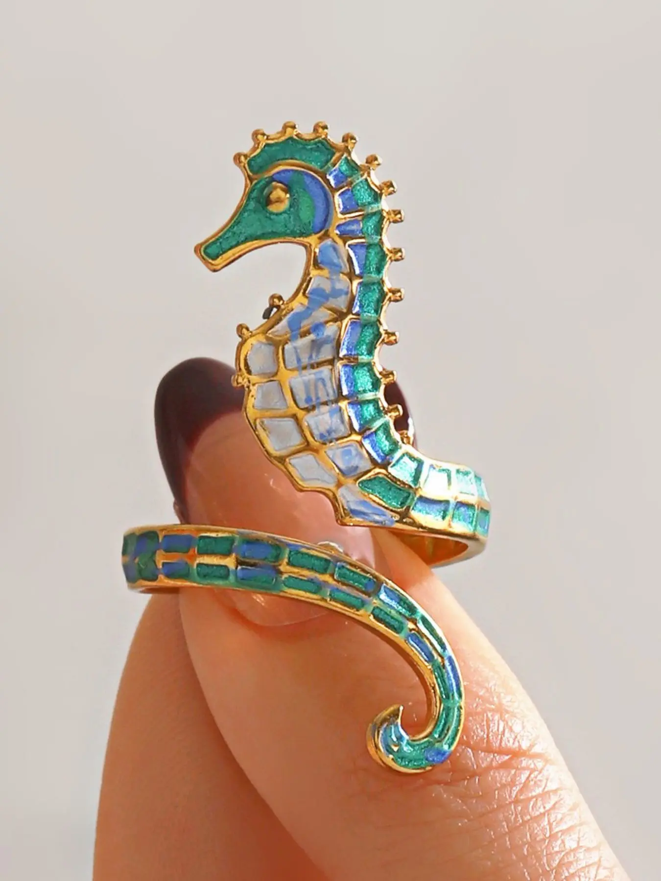 Hand Painted Enamel Seahorse Animal Theme Ring, Gold Plated Adjustable Marine Life Statement Ring, Unique Gift for Sea Lovers, Fashion Rings