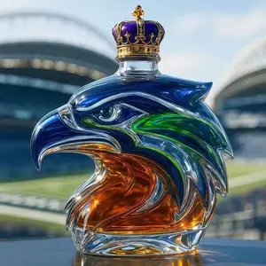 Eagle Head Whiskey Decanter Unique Shaped Liquor Bottle Creative Whiskey Bottle for Collectors and Bar Enthusiasts