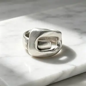 Women's Modern Minimalist Unique Stretch Belt Ring - Bold, Metal Accent, Novelty Look, Statement Decorative, Ideal Gift, Bold Rings, Metal Accent Rings