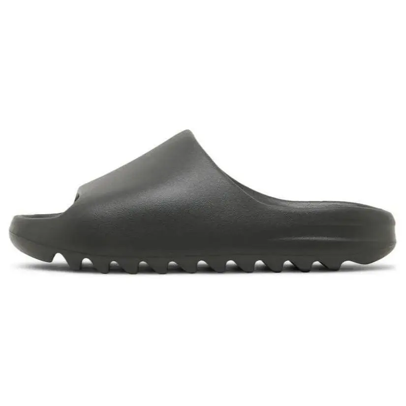 Adidas Yeezy Slides "Dark Onyx"