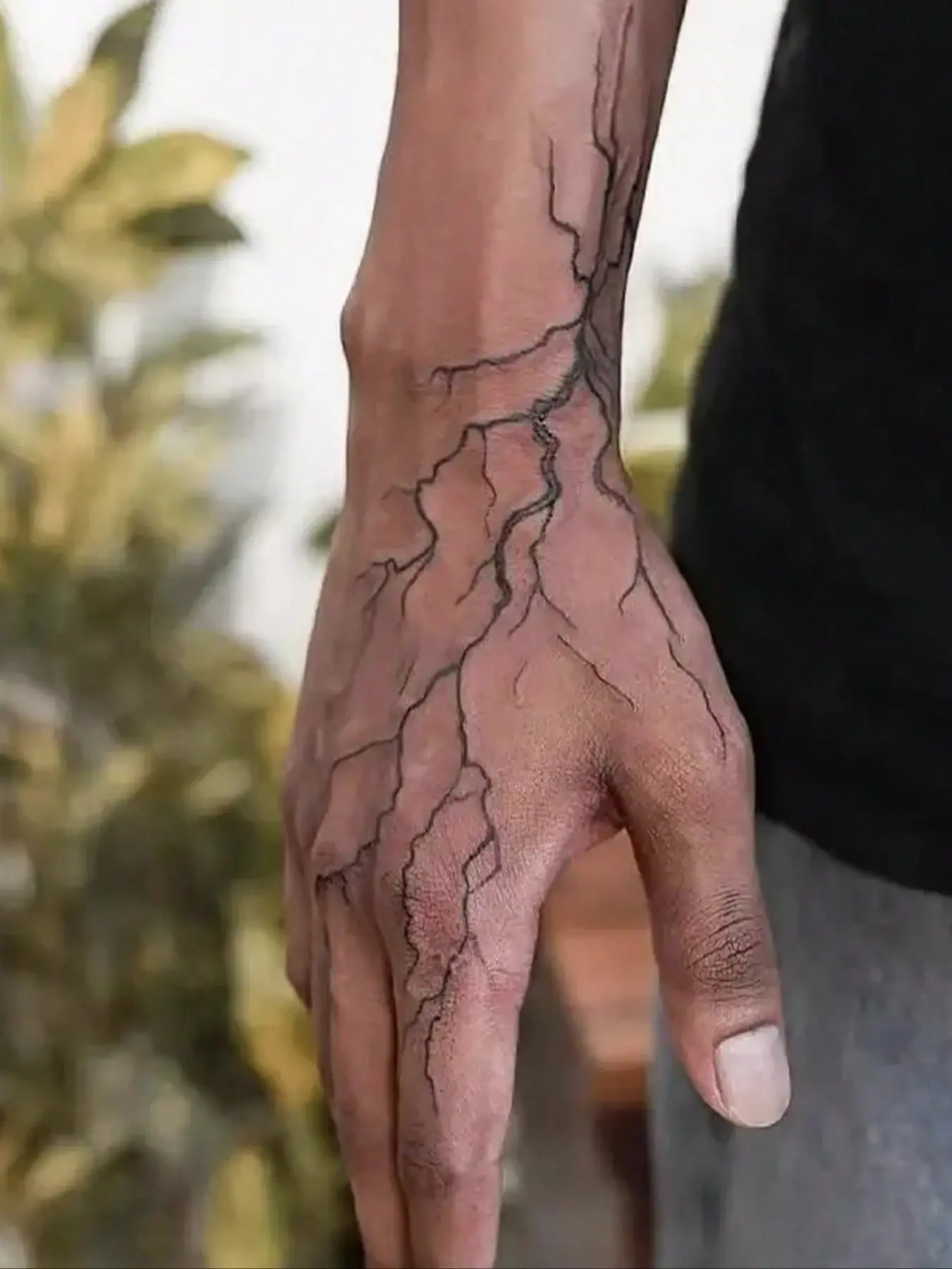 Temporary Lightning Bolt Tattoo Sticker, Realistic Veins Design, Waterproof Body Art for Men & Women, Hand Neck Arm Tattoo Decor