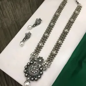 Oxidized set