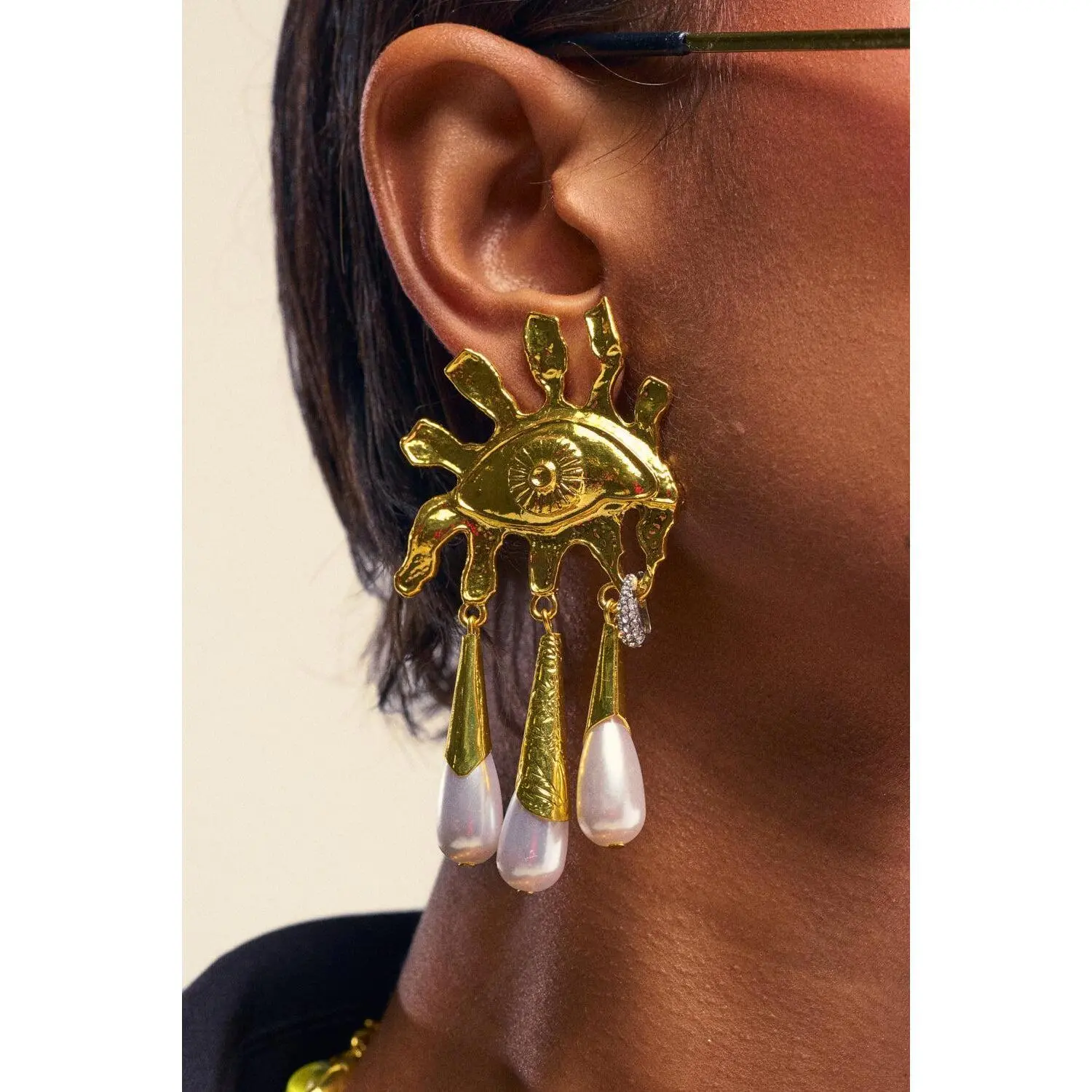 BE MINE EARRING