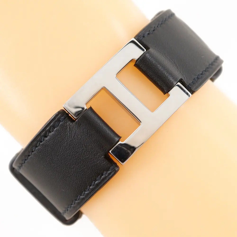 Pre-owned HERMÈS Calfskin Small Leather Goods Hermes H Logo Vau Chamonix Bracelet Size 17