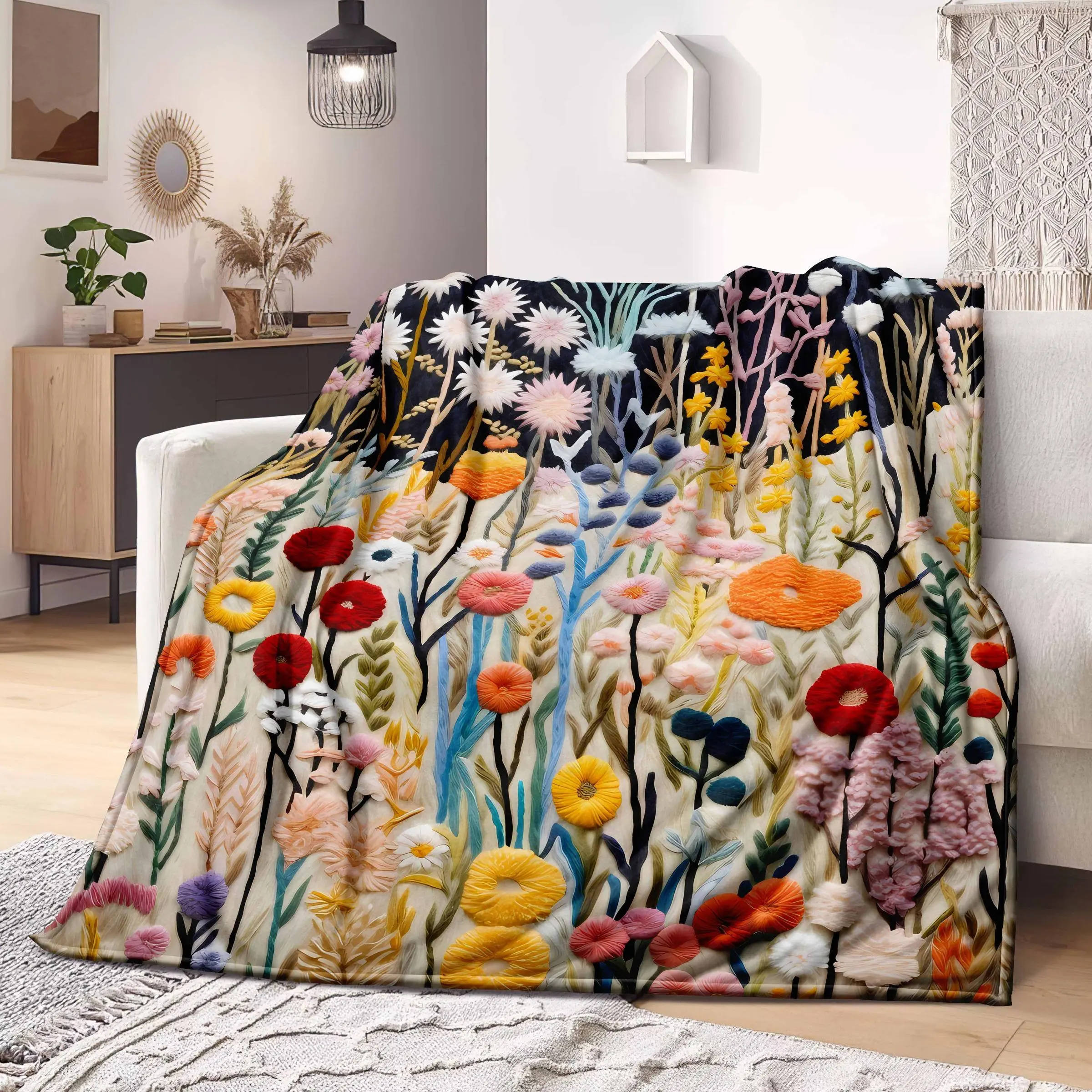1pc floral pattern plush flannel throw blanket, Cozy Throw Blanket, soft, suitable for bed and sofa decoration, Home Decor Blanket, Blanket for couch, is the gift blanket for daughter, warm, fluffy, lightweight, and comfortable