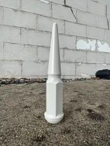 Pearl White Spike Lug Nuts
