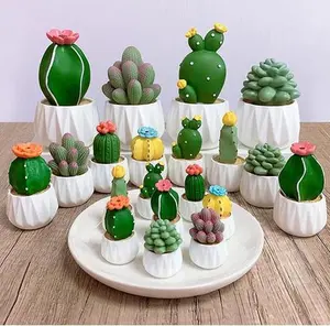 20 pcs Mini micro-landscape decor ornaments mixed randomly for display crystal mineral car party gift toy