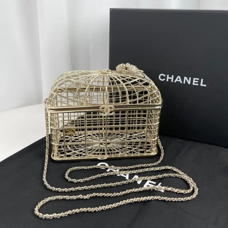 Pre-owned CHANEL 2025 Bird Cage Minaudiere Clutch w/ Tags