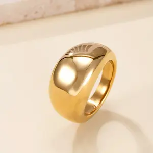 Elegant Curved Smooth Stainless Steel Ring - Classic Band Rings, Stainless Steel Jewelry, Fashionable Versatile Accessory for Ceremonies