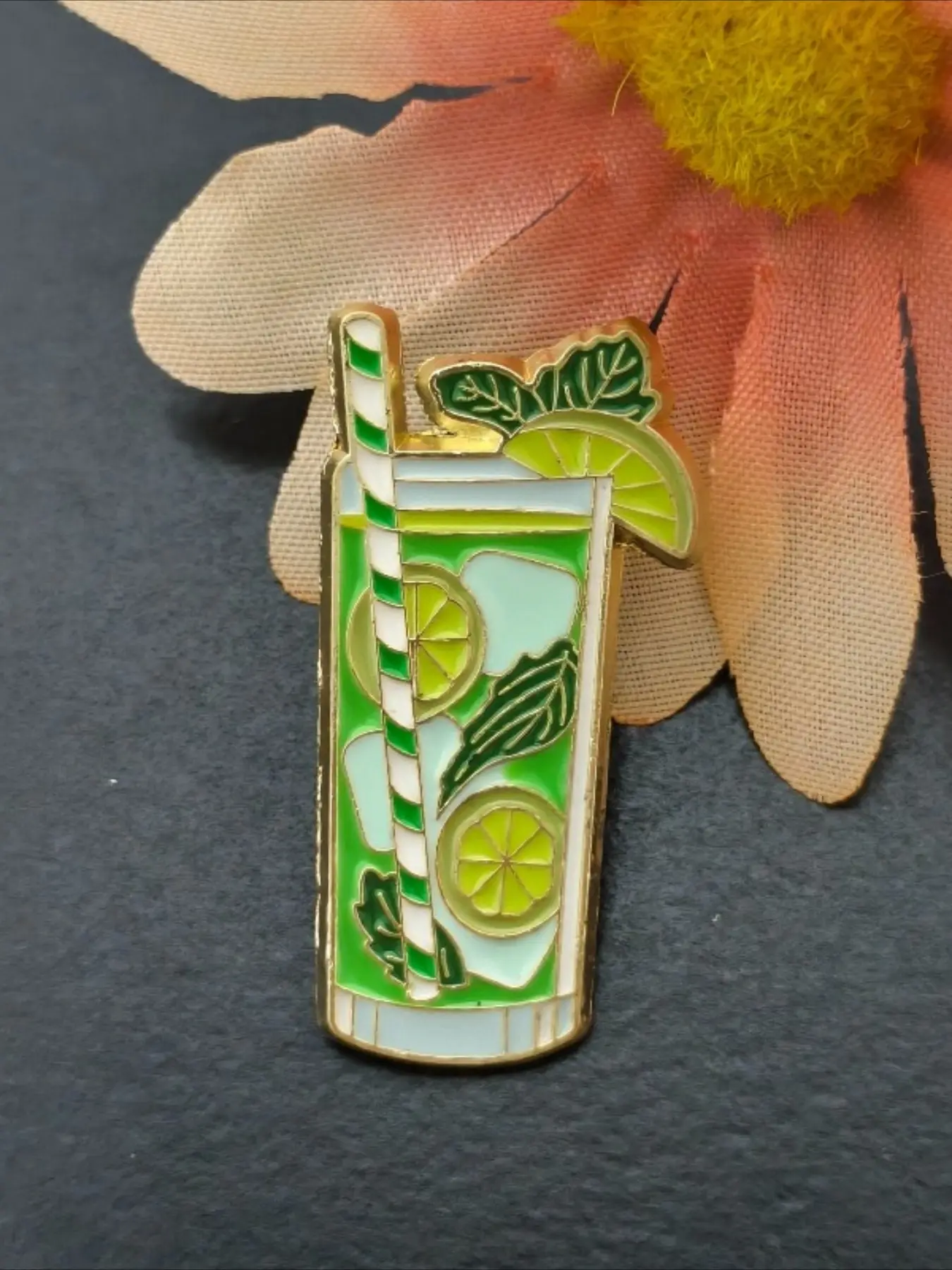 Summer Mojito Cocktail Enamel Brooch Pin, Cute Lime & Mint Drink Badge, Aesthetic Beverage Fashion Lapel Pin for Cocktail Lovers