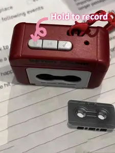 Valentine's Day Couple Voice Recorder Voice Recording Keychain, Mini CD Player Love Message Gift, Cute Cartoon Design Romantic Keychain Decoration, Easy Operation