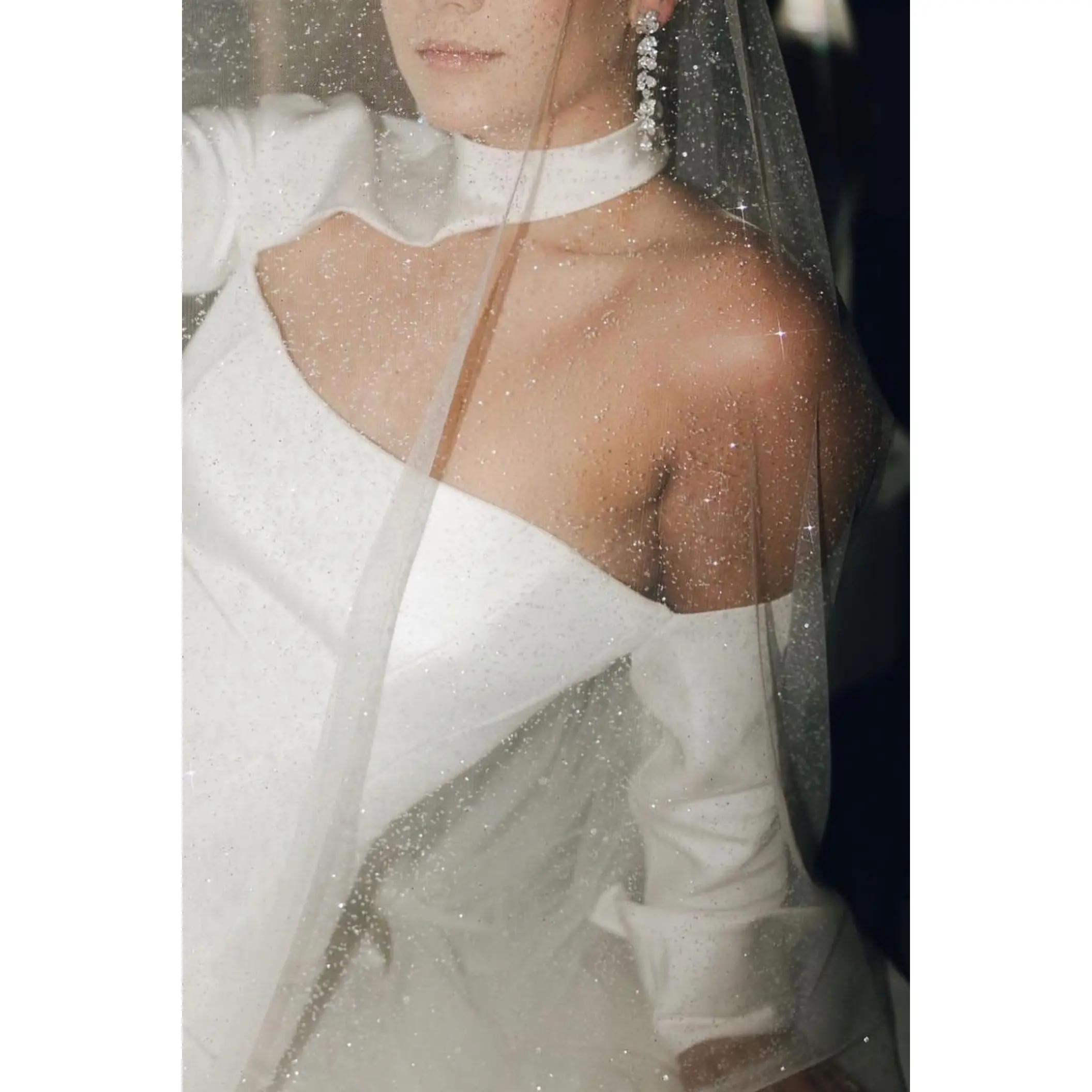 Candlelight Sparkle Veil