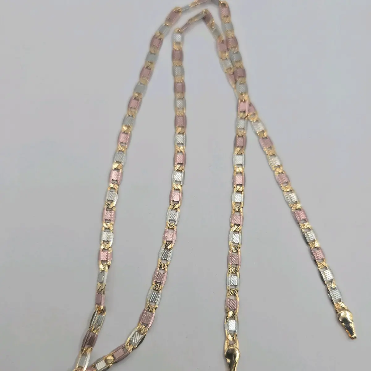 Christmas Special Fancy Necklace 20 Inches Short Size Gold-Plated Three Colors Beautiful Style