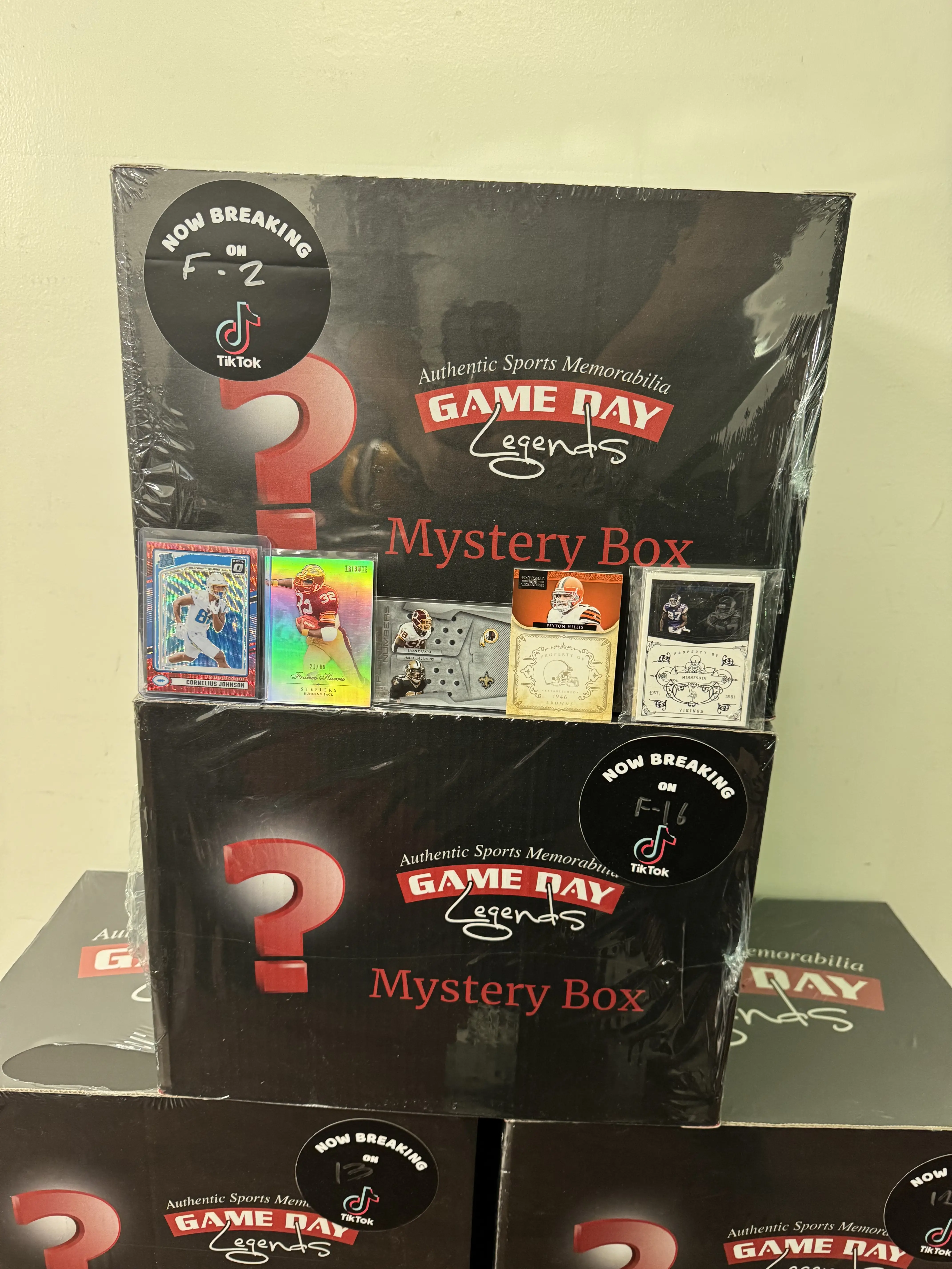 NFL Sports Trading Cards Plus 1Full Size Helmet Football PYT Break