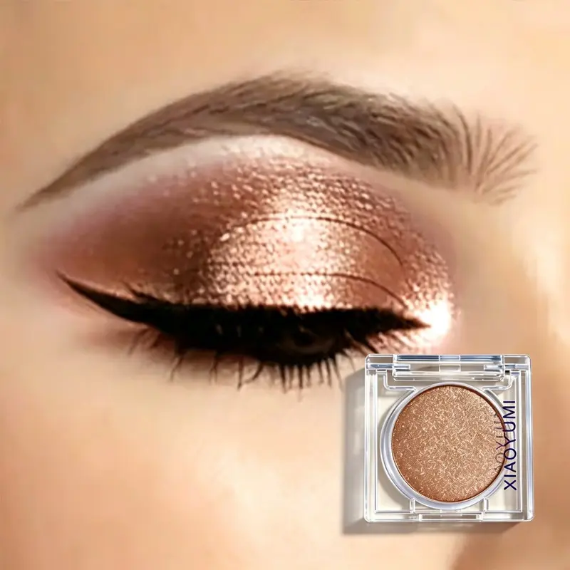 Portable Single Color Highlighter Eyeshadow Fine Glitter for Under-eye, Inner Corner and Face Contour Compact Packaging for Easy Carry Suitable for On-the-go Touch-up Shimmering Eye Highlighter