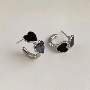 925 Silver Studs With Black Hearts Earrings
