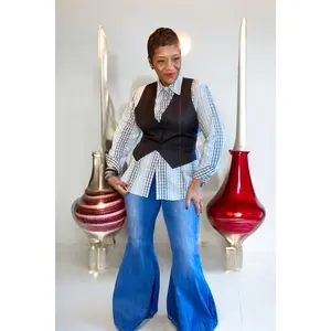 EMBELLISHED COLLAR OXFORD