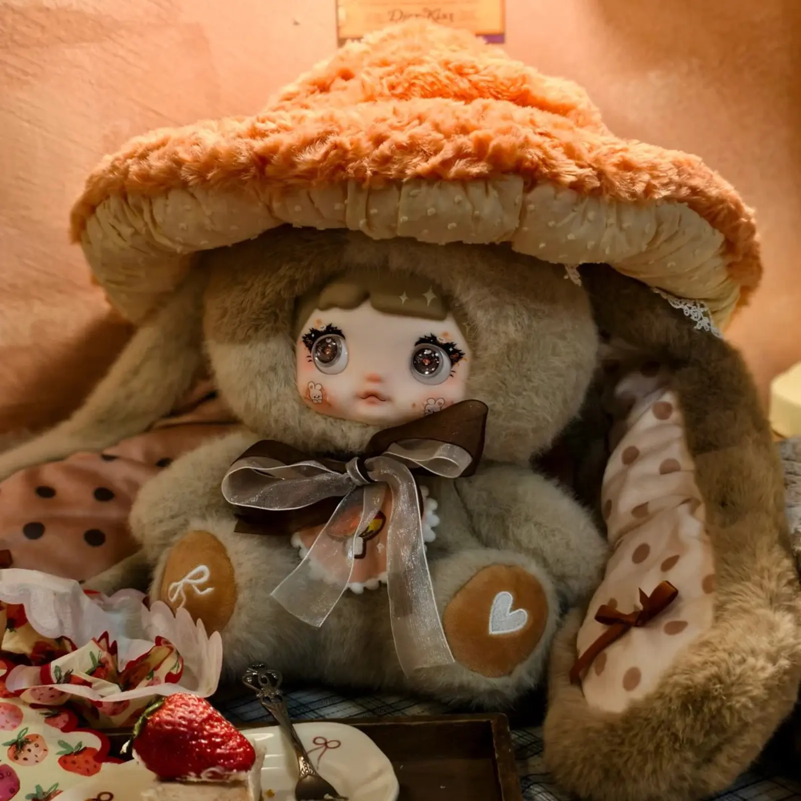 Nommi Mushroom Hat 400% Series Plush Blind Box, Super Soft Fluffy Stuffed Animal Collectibles, Cute Collectible Mini Figures, Soft Cuddly Gift for Collectors, Sealed Box, 1/72 Rare Shot