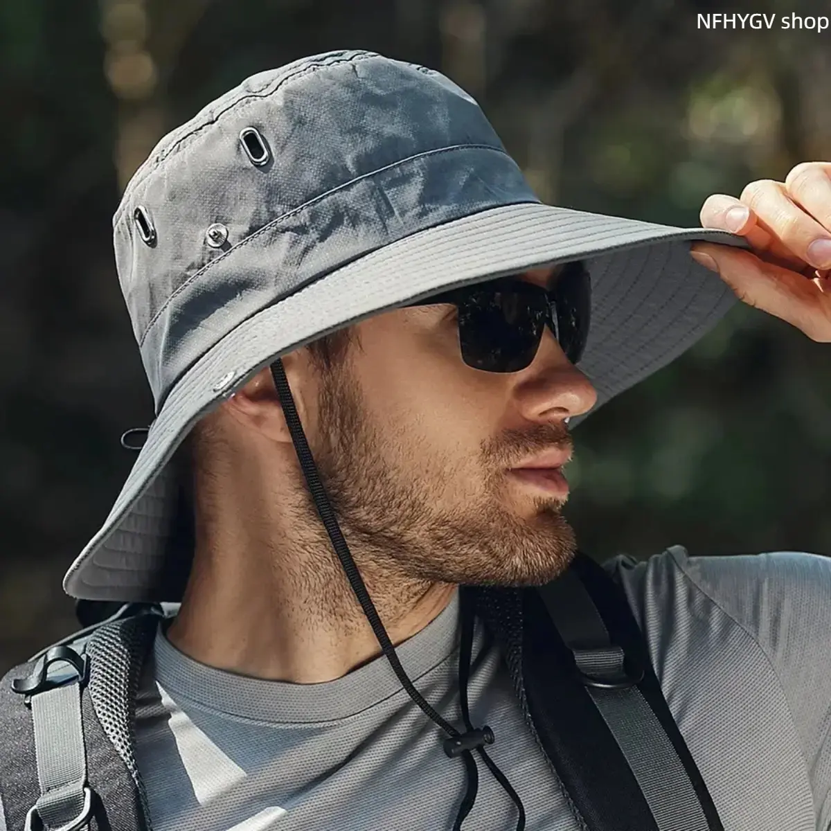 Men's Western Style Outdoor Hat, Oversized Wide Brim With Curved Edge, Foldable Lightweight Wear, Waterproof UV Shield And Breathable Material, Adjustable Chin Strap Included, Perfect for Hiking, Fishing And Long Time Outdoor Use