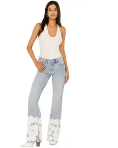 Shyanne Women's Wild Indigo Light Wash Mid Rise Bootcut Jeans - Swsu23j12