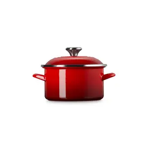 Le Creuset Petite Stock Pot, 3.8 Quart - Multiple Colors