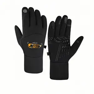 1 pair with Skateboard Graphic winter gloves sports gloves Touch Screen Grippy Palm Cold Weather Adults Cozy birthday gifts Comfortable Popular Stylish
