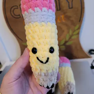 Crochet Pencil Friend