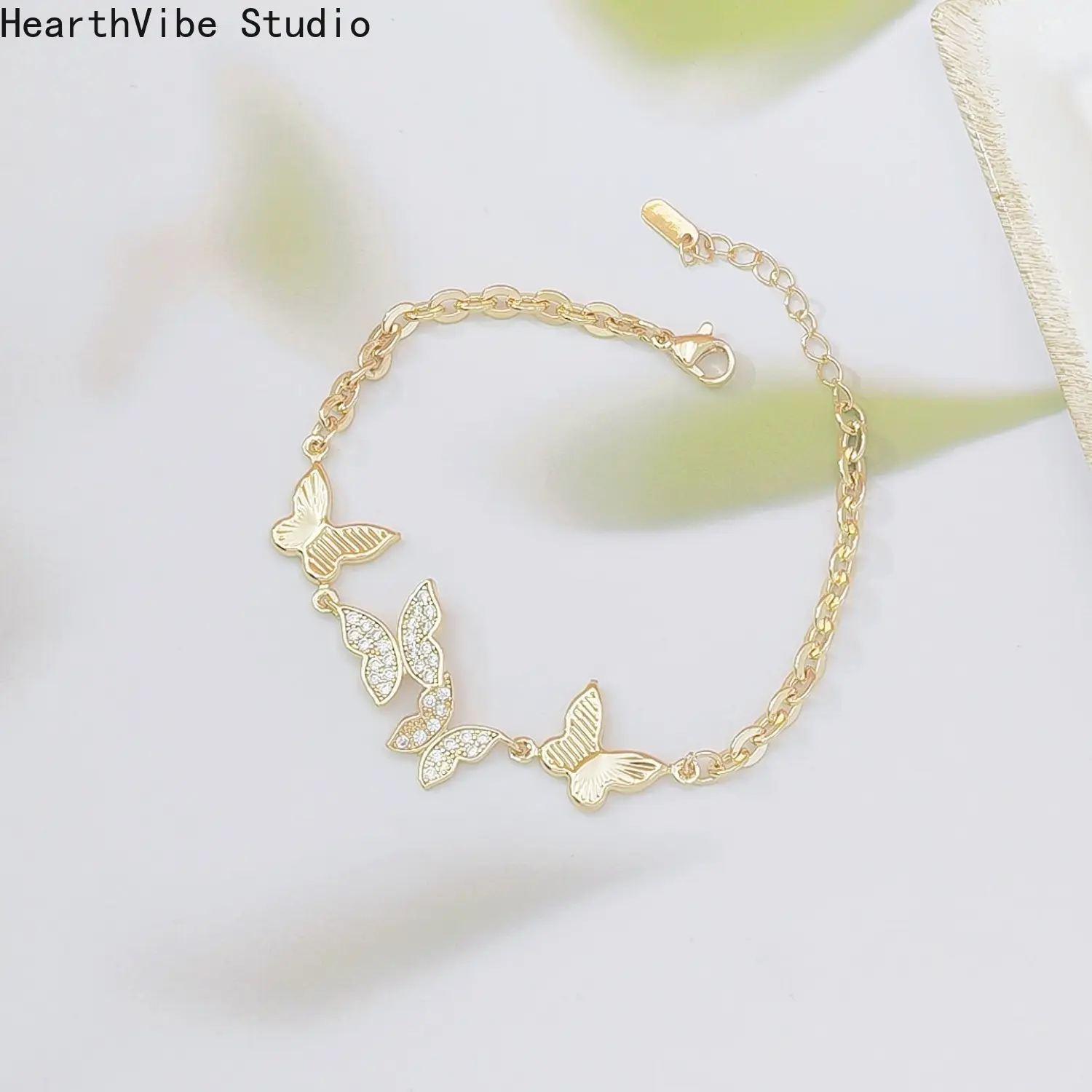 HearthVibe Studio 2026 Gold-Plated Women's 3-Chain Butterfly Sporty Sports Wristband - Adjustable Link Bracelet, Twisted Chain Elegant Fashion Jewelry, Daily Outdoor Accessory, Sporty Sports Wristbands