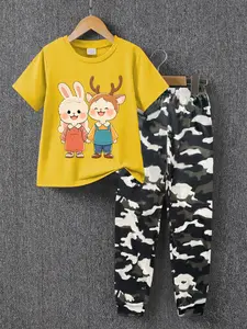 Boys' Summer Fashion Casual Short Sleeve T-Shirt & Comfortable Camo Sweatpants Set, Easter Series Bunny Print, Loose Fit, Gift