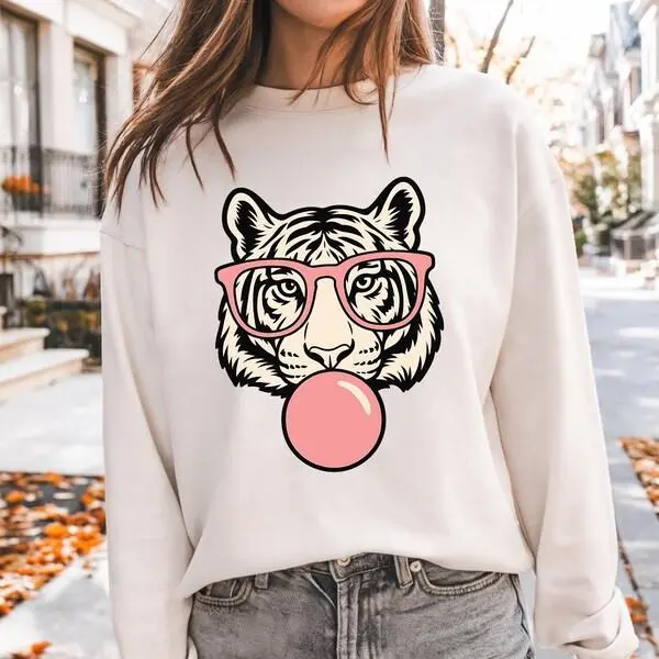 Tiger Bubblegum Sweatshirt, Cute Animal Pullover with Glasses, Trendy Graphic Sweater, Aesthetic Streetwear, Funny Tiger Gift for Her
