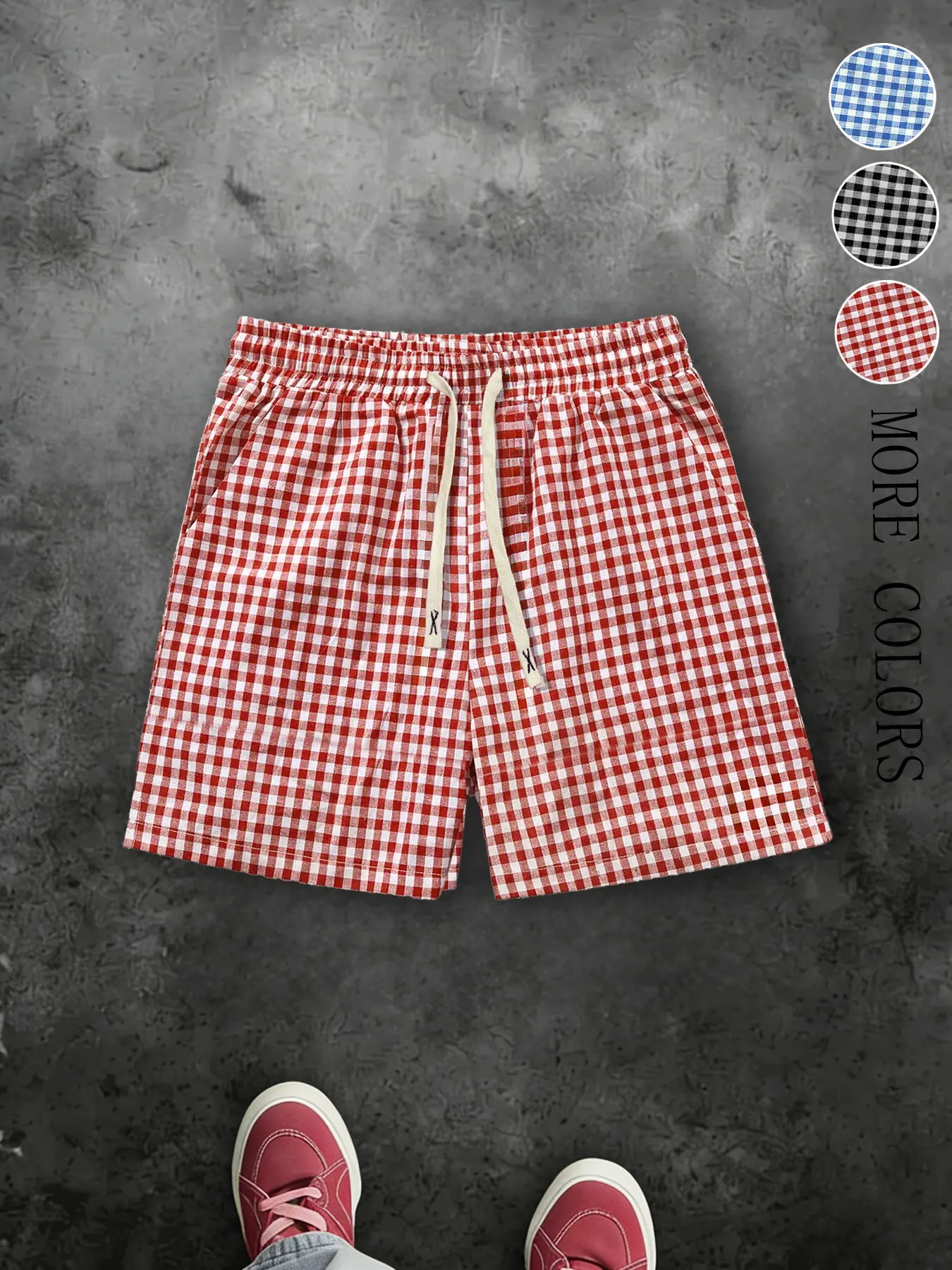 Men's and women's versions of casual, street-style, solid-colored, Classic Plaid checkered Fitted Unisex High Street shorts. Stylish and relaxed streetwear. Perfect for Y2K fashion, school events, sports, commuting, parties, and gatherings.