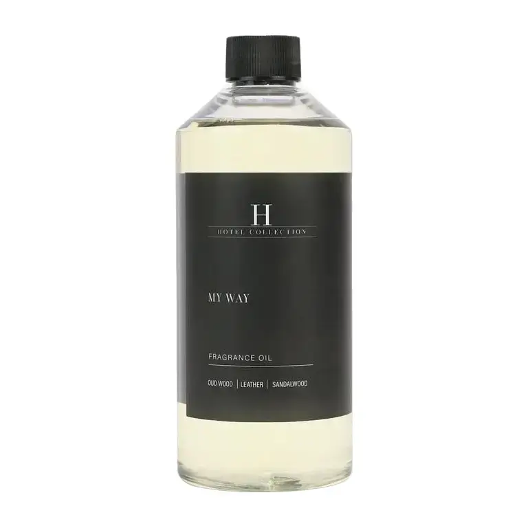 Hotel Collection My Way Essential Oil Scent - Luxury Hotel Inspired Aromatherapy Scent Diffuser Oil - Lush Sandalwood Warm Virginia Cedar & Beautiful Iris - 500 mL Freshener Fragrance Scented Perfume Bottle - Hypoallergenic Cruelty Free Vegan Paraben Free