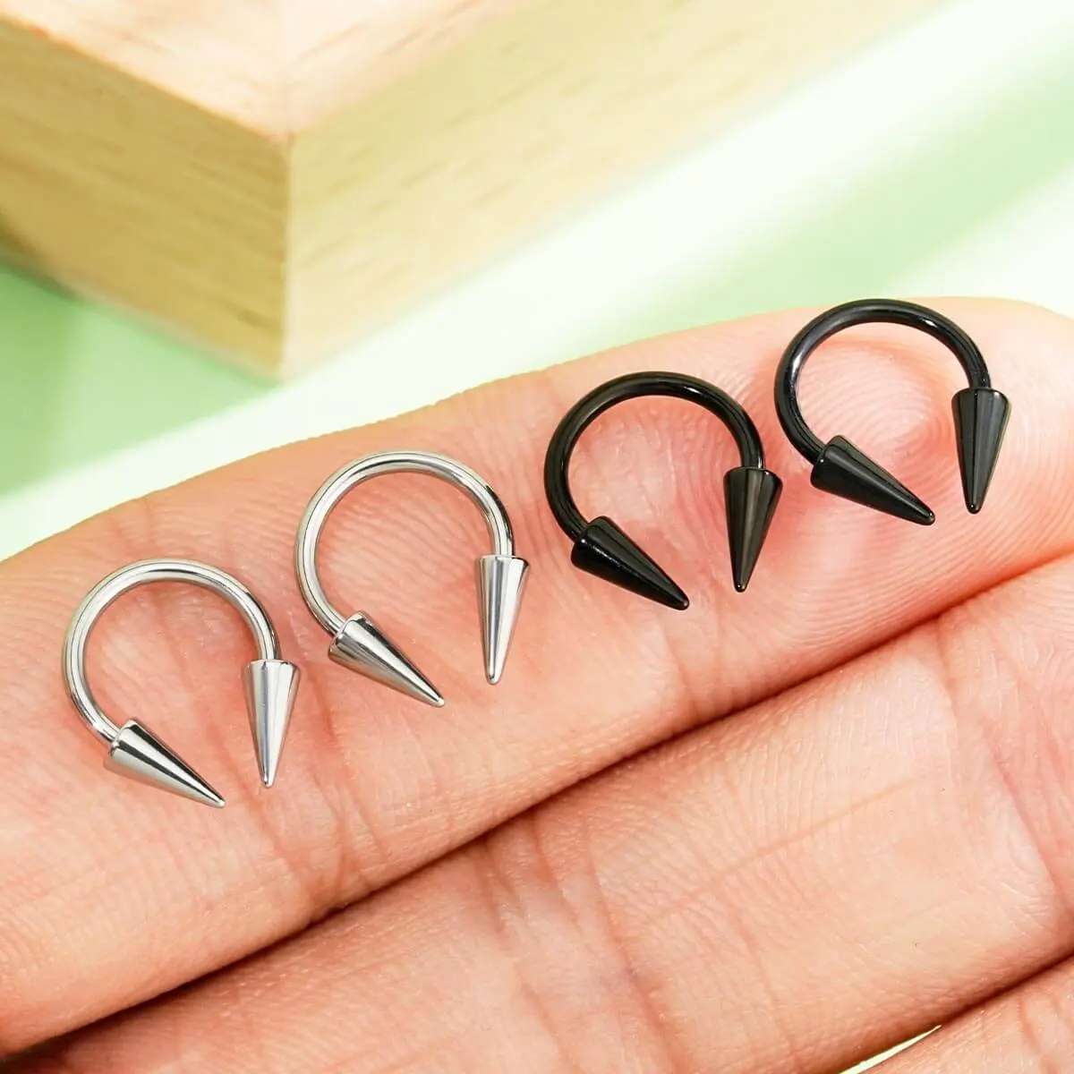 OUFER BODY JEWELRY Nose Jewelry, 4-Piece 16G Spiked Horseshoe Septum Nose Rings Set in 316L Stainless Steel for Lip & Tragus Piercing, Septum Jewelry