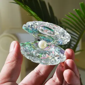 Colorful Crystal Figurine with Pearl Ornament, Crystal Carvings, Cute Glass Shell Design, Ideal for Weddings & Gifts, Enhances Room Ambiance, Sun Catcher Ornaments Decorative Crystal